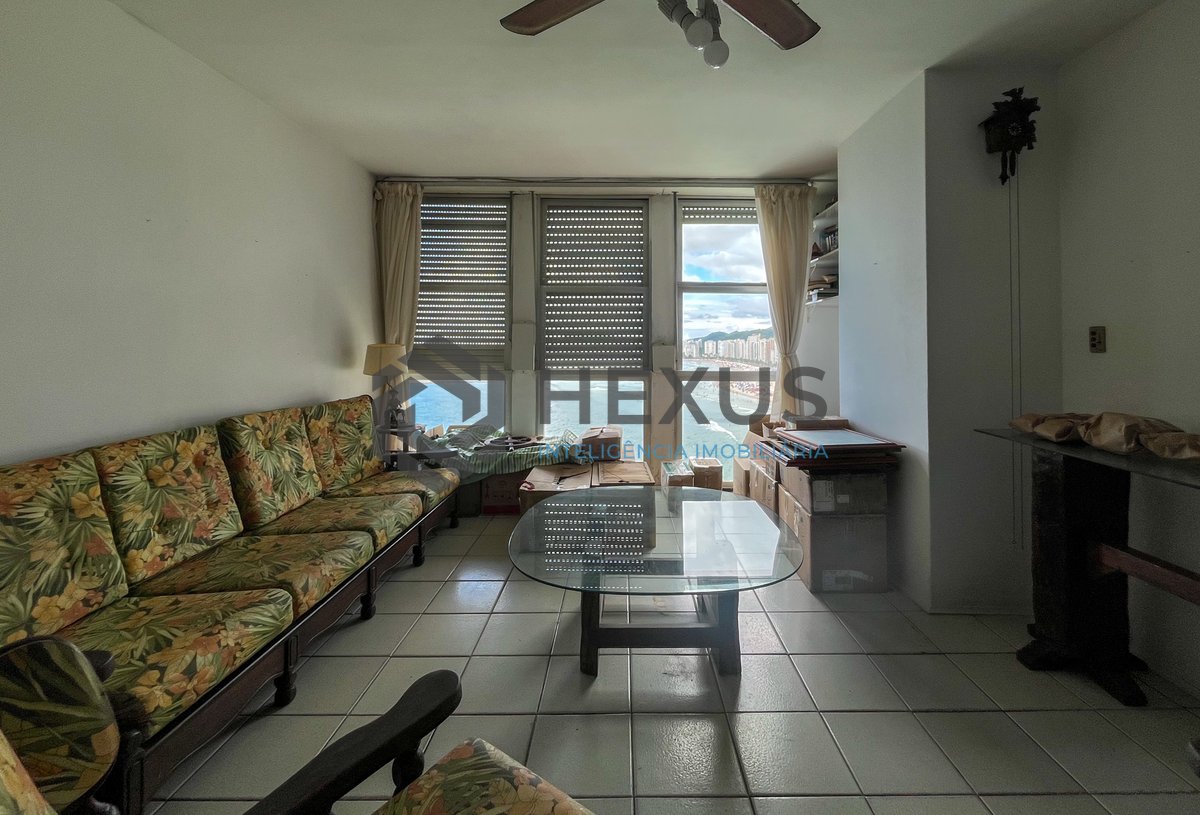 Foto 2 de Apartamento frente mar com vista mar na Praia das Pitangueiras, Guaruja