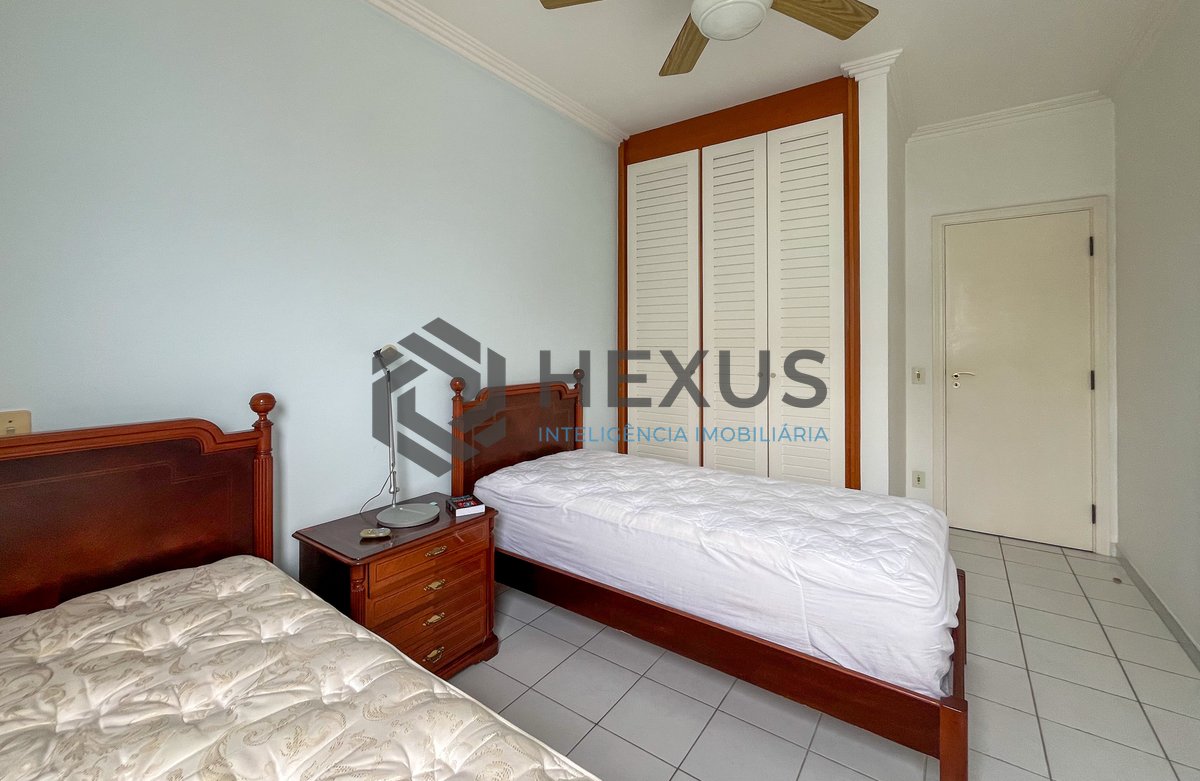 Foto 31 de Apartamento frente mar com varanda e lazer na Praia das Asturias, Guaruja
