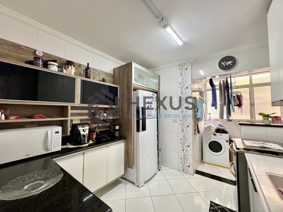 Foto 21 de Apartamento com varanda na Praia das Asturias, Guaruja