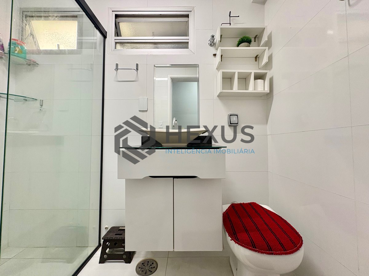 Foto 9 de Apartamento com varanda na Praia das Asturias, Guaruja