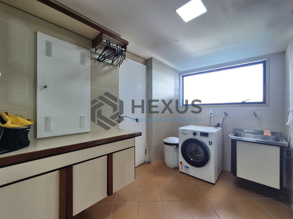 Foto 47 de Apartamento frente mar com varanda gourmet e lazer na Praia da Enseada, Guaruja