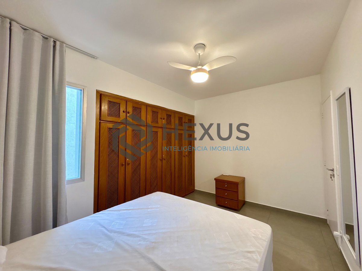 Foto 12 de Apartamento reformado na Praia da Enseada, Guaruja