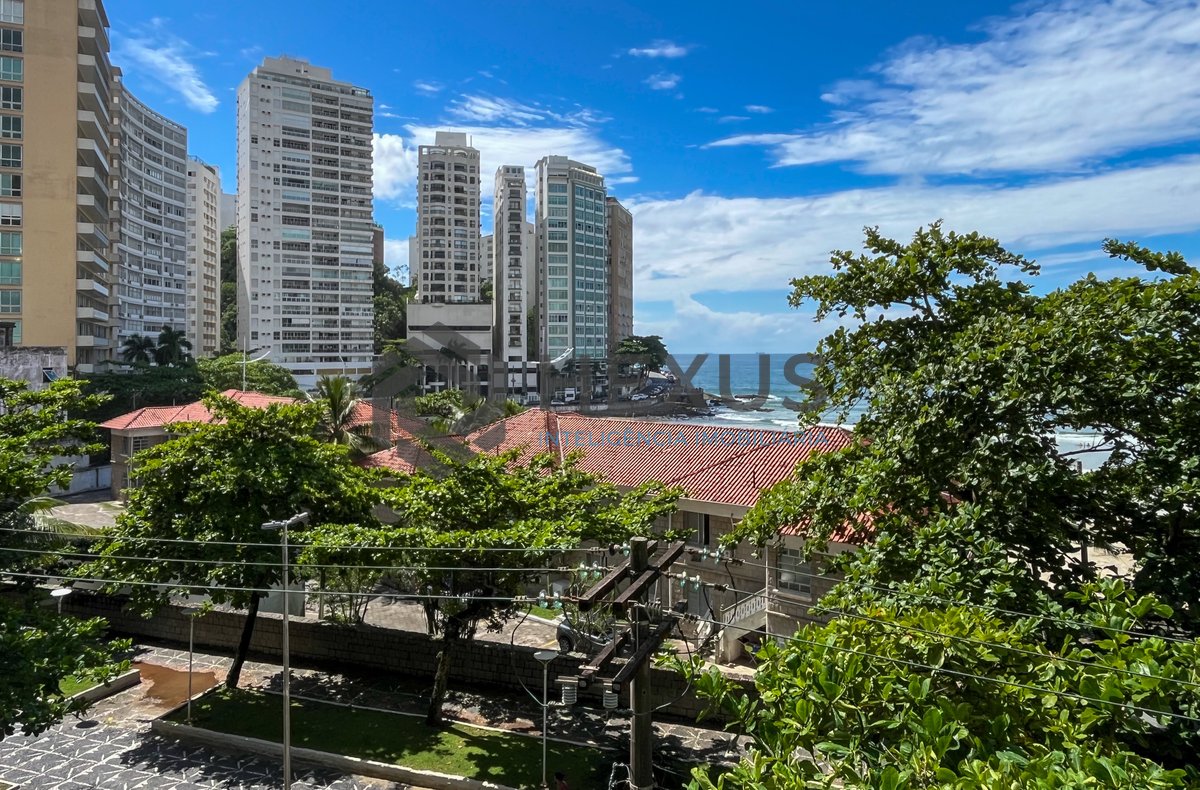Foto 15 de Apartamento frente mar com varanda vista mar e lazer na Praia das Pitangueiras, Guaruja