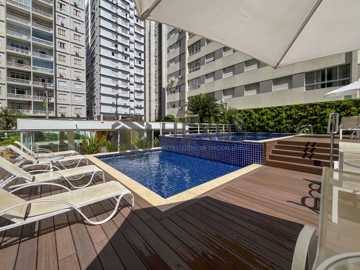 Foto 55 de Apartamento frente mar com varanda vista mar e lazer na Praia das Pitangueiras, Guaruja