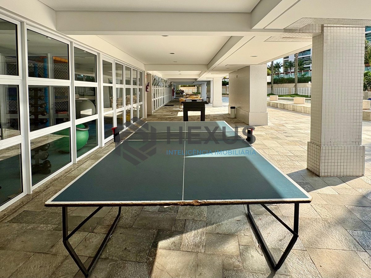 Foto 25 de Apartamento com varanda e lazer na beira mar da Praia da Enseada, Guaruja