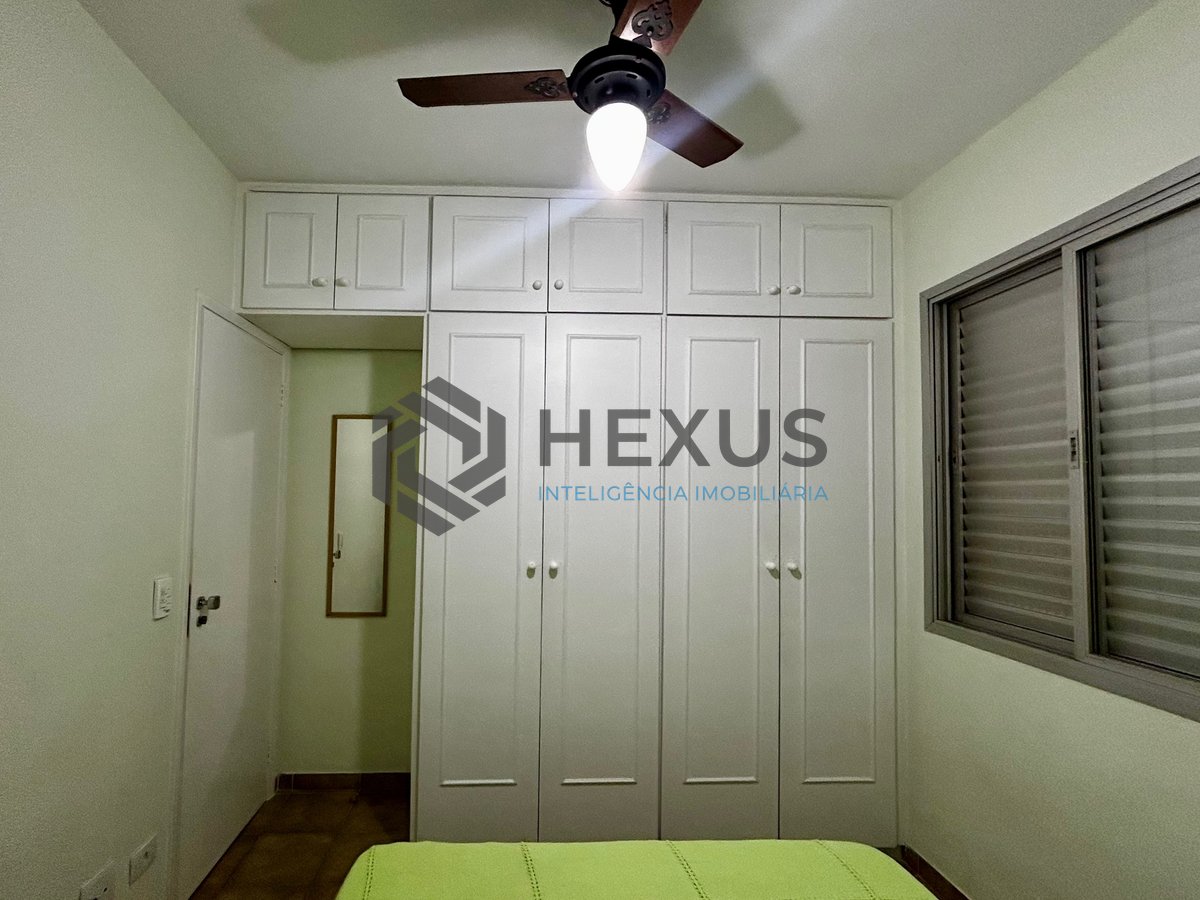 Foto 9 de Apartamento com varanda na Praia da Enseada, Guaruja