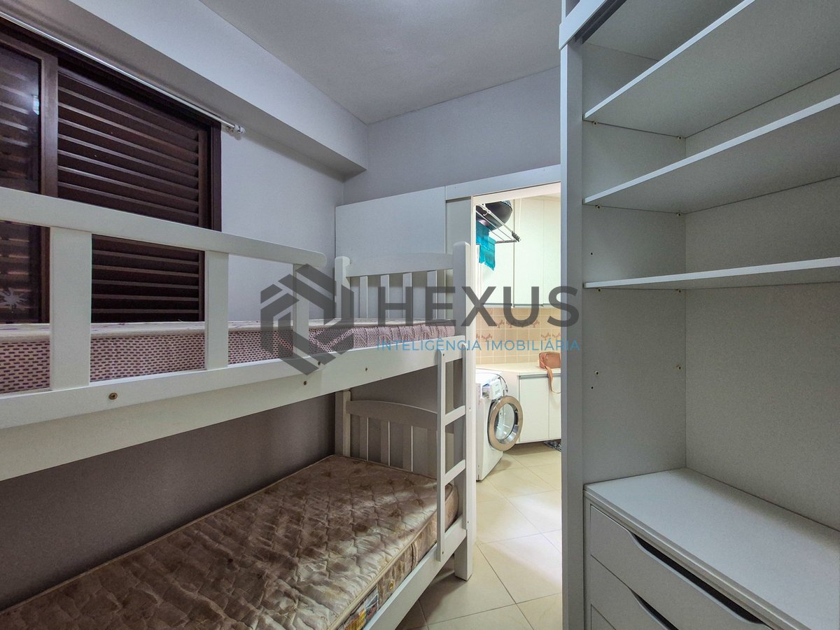 Foto 25 de Apartamento com varanda e lazer na região da Barra Funda da Praia das Pitangueiras, Guarujá