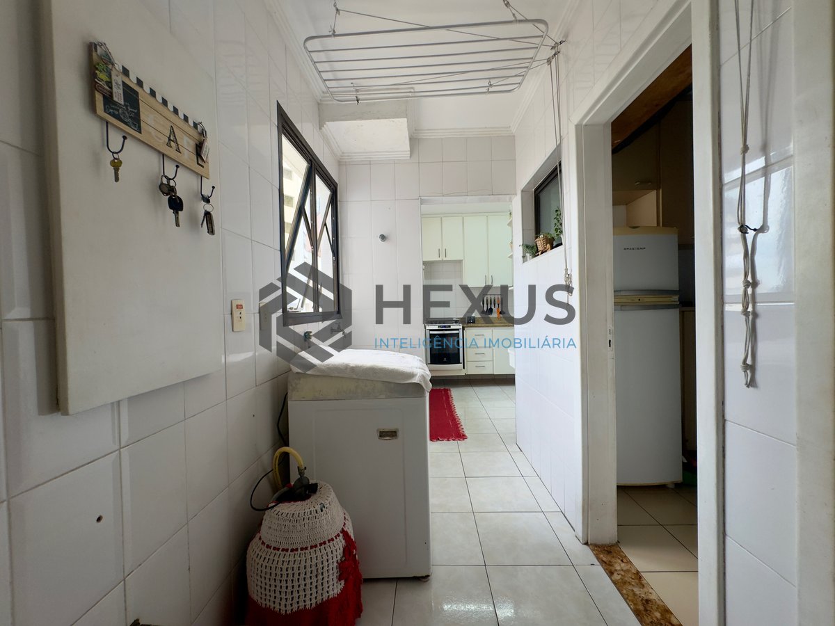 Foto 35 de Apartamento com varanda vista mar e lazer na beira mar da Praia do Tombo, Guaruja