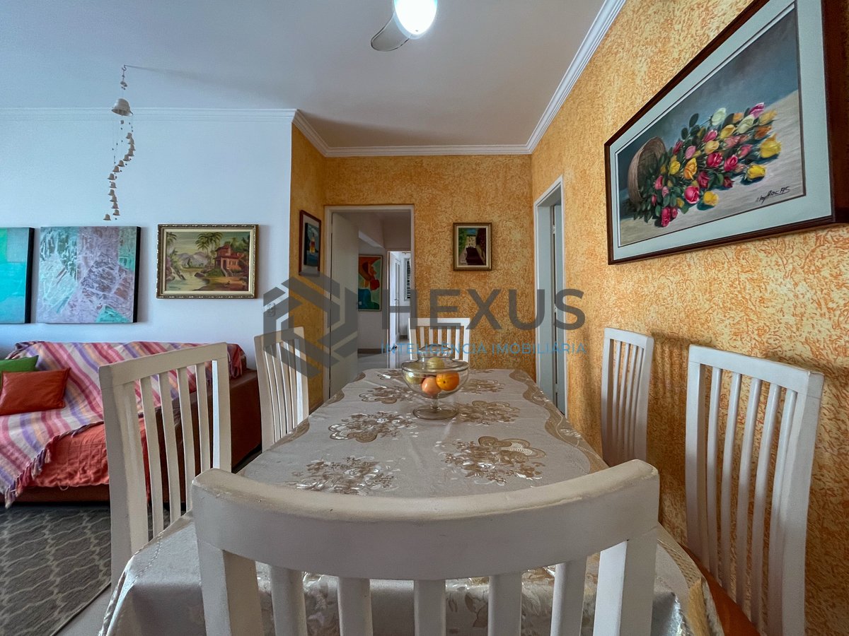 Foto 4 de Apartamento com varanda vista mar na Praia das Pitangueiras, Guaruja