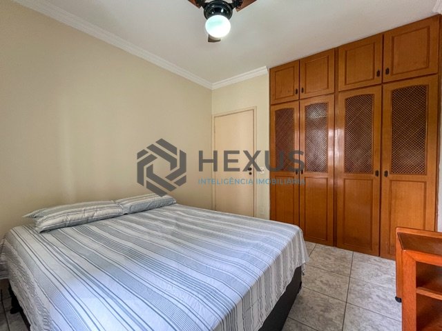 Foto 11 de Apartamento com varanda na Praia das Pitangueiras, Guaruja