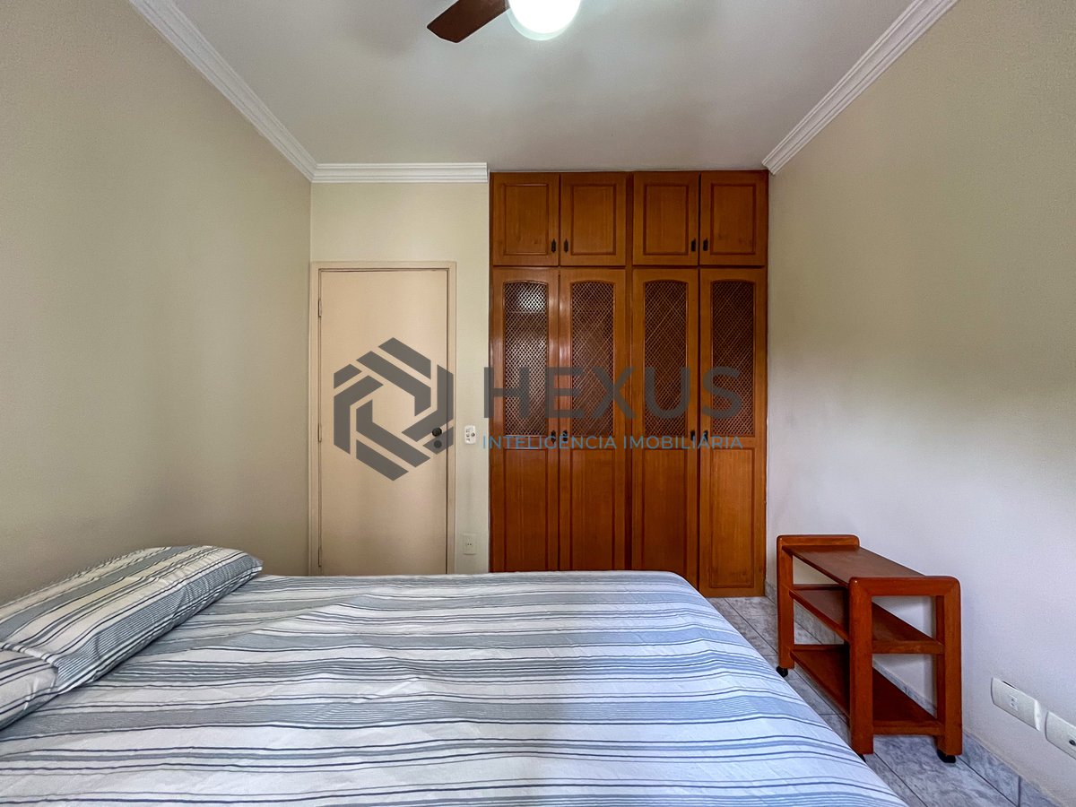 Foto 12 de Apartamento com varanda na Praia das Pitangueiras, Guaruja