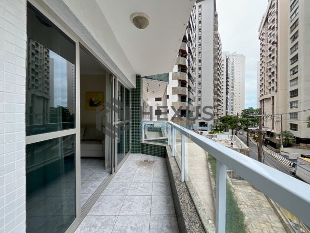 Foto 8 de Apartamento com varanda na Praia das Pitangueiras, Guaruja