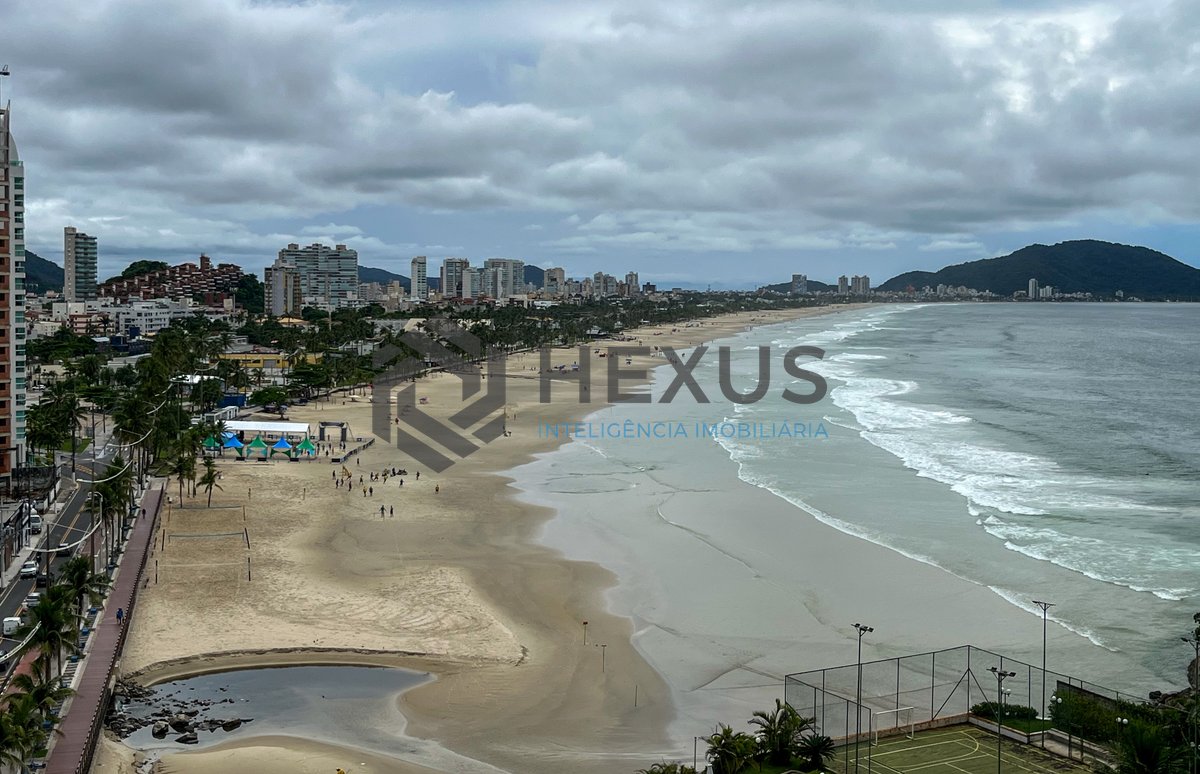 Foto 8 de Apartamento com varanda vista mar na beira mar da Praia das Pitangueiras, Guaruja