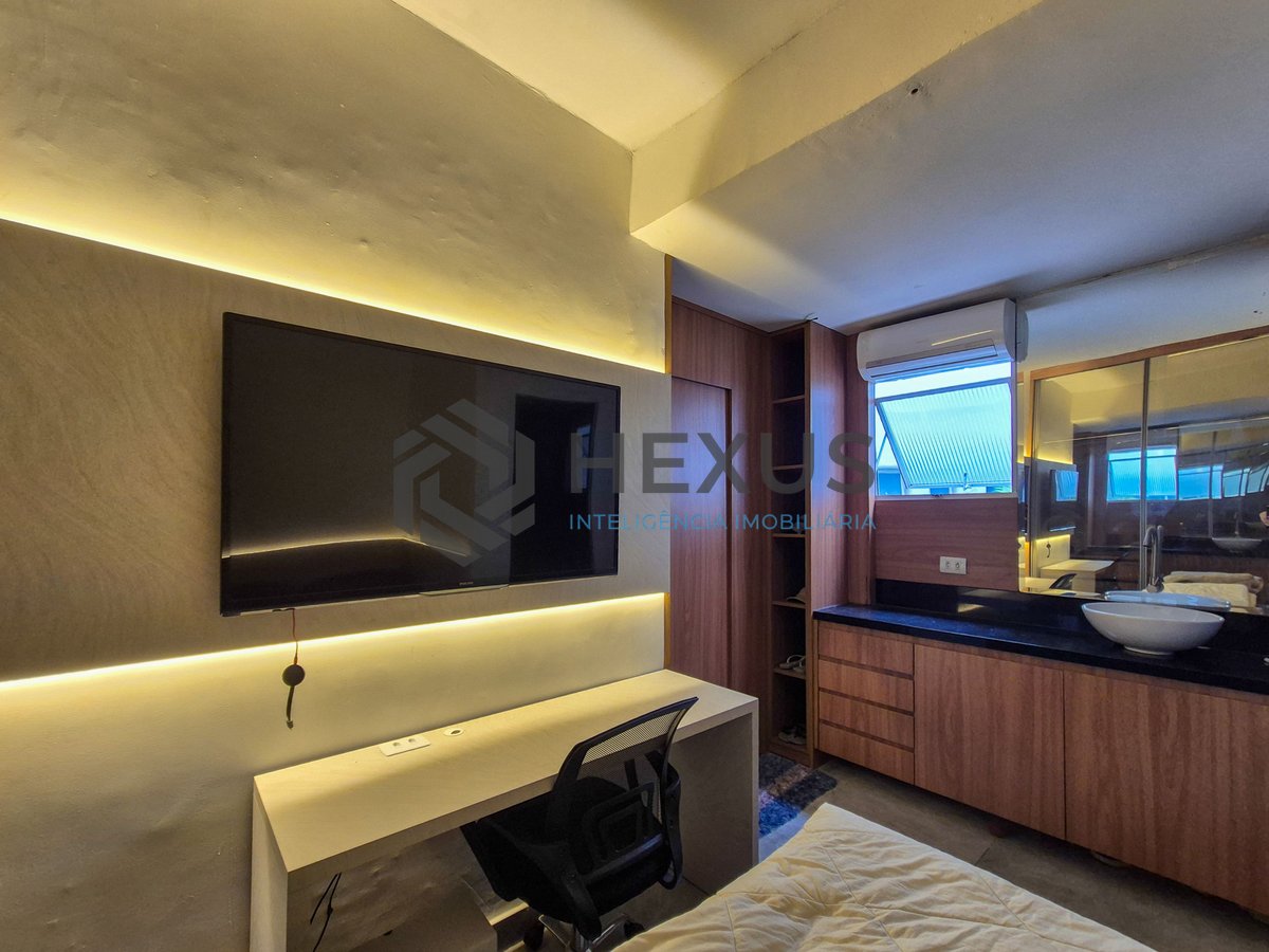 Foto 30 de Apartamento frente mar com varanda vista mar e lazer na Praia das Asturias, Guaruja