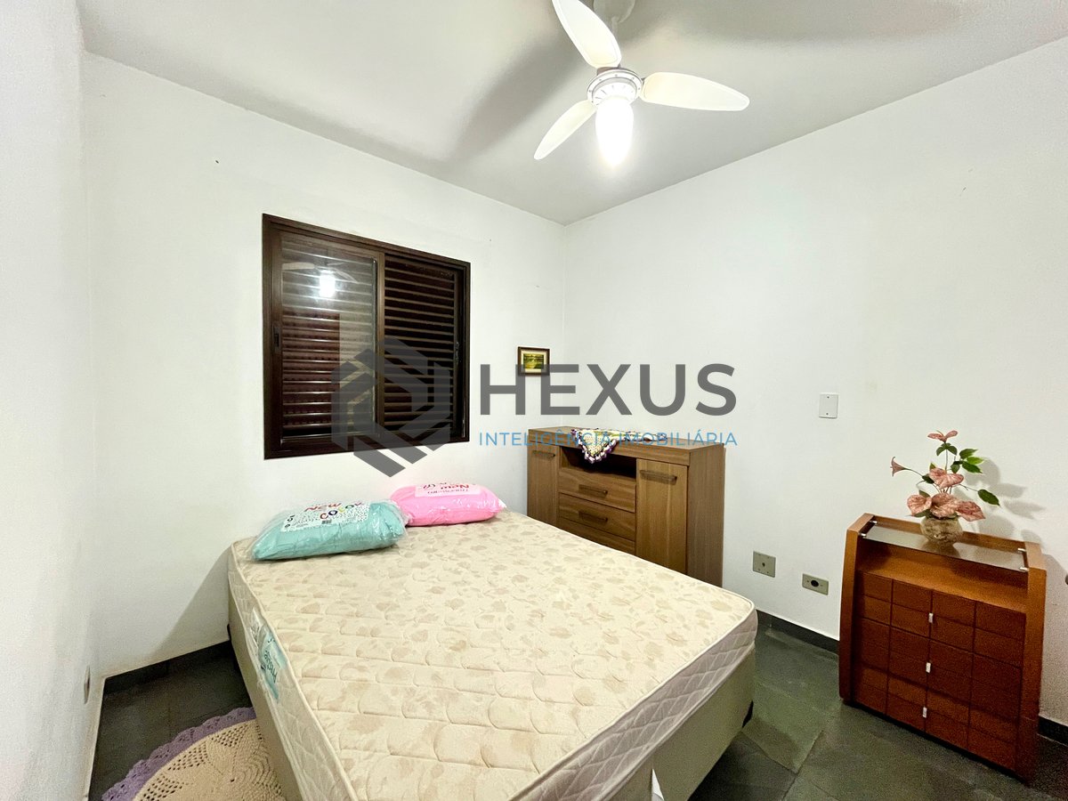 Foto 19 de Apartamento com varanda e lazer na Praia do Tombo, Guaruja