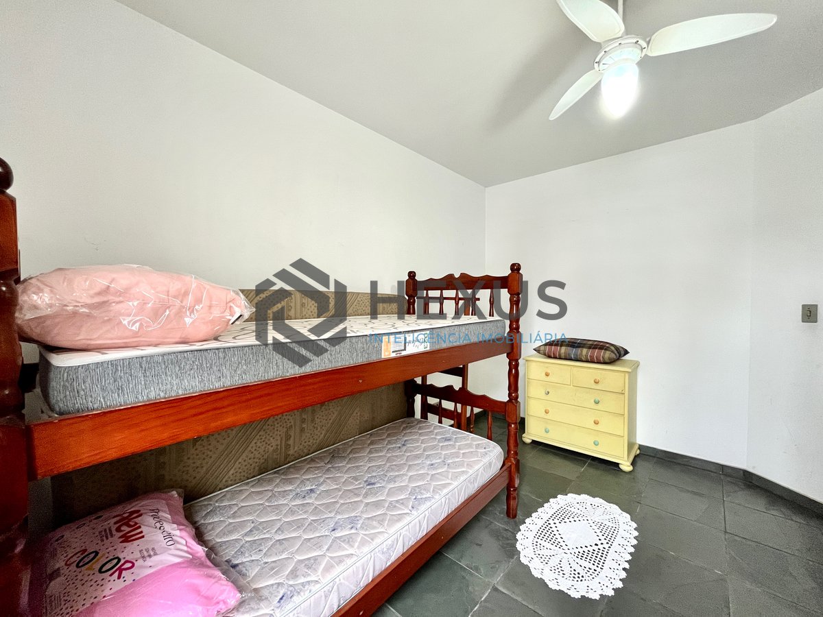 Foto 21 de Apartamento com varanda e lazer na Praia do Tombo, Guaruja