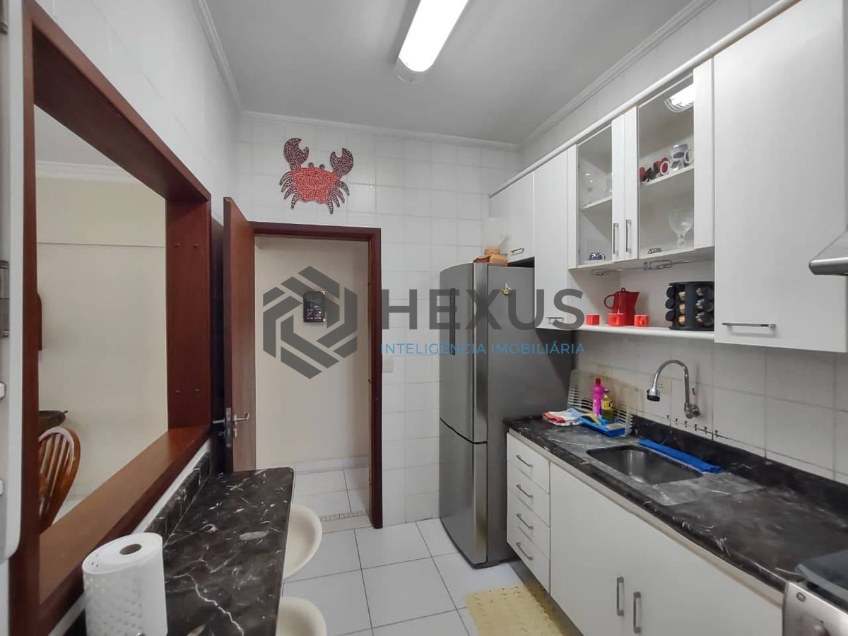 Foto 22 de Apartamento com varanda e lazer na Praia da Enseada, Guaruja
