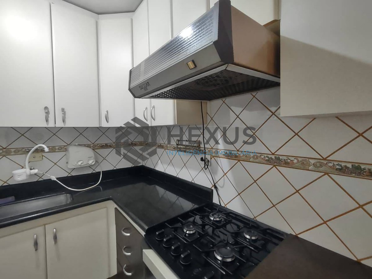Foto 15 de Apartamento com varanda e lazer na Praia da Enseada, Guaruja