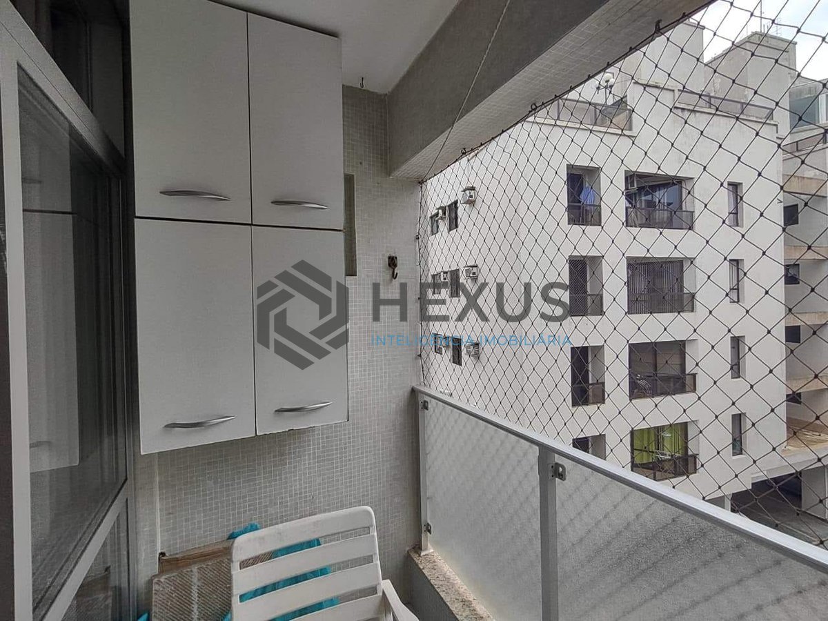 Foto 5 de Apartamento com varanda e lazer na Praia da Enseada, Guaruja