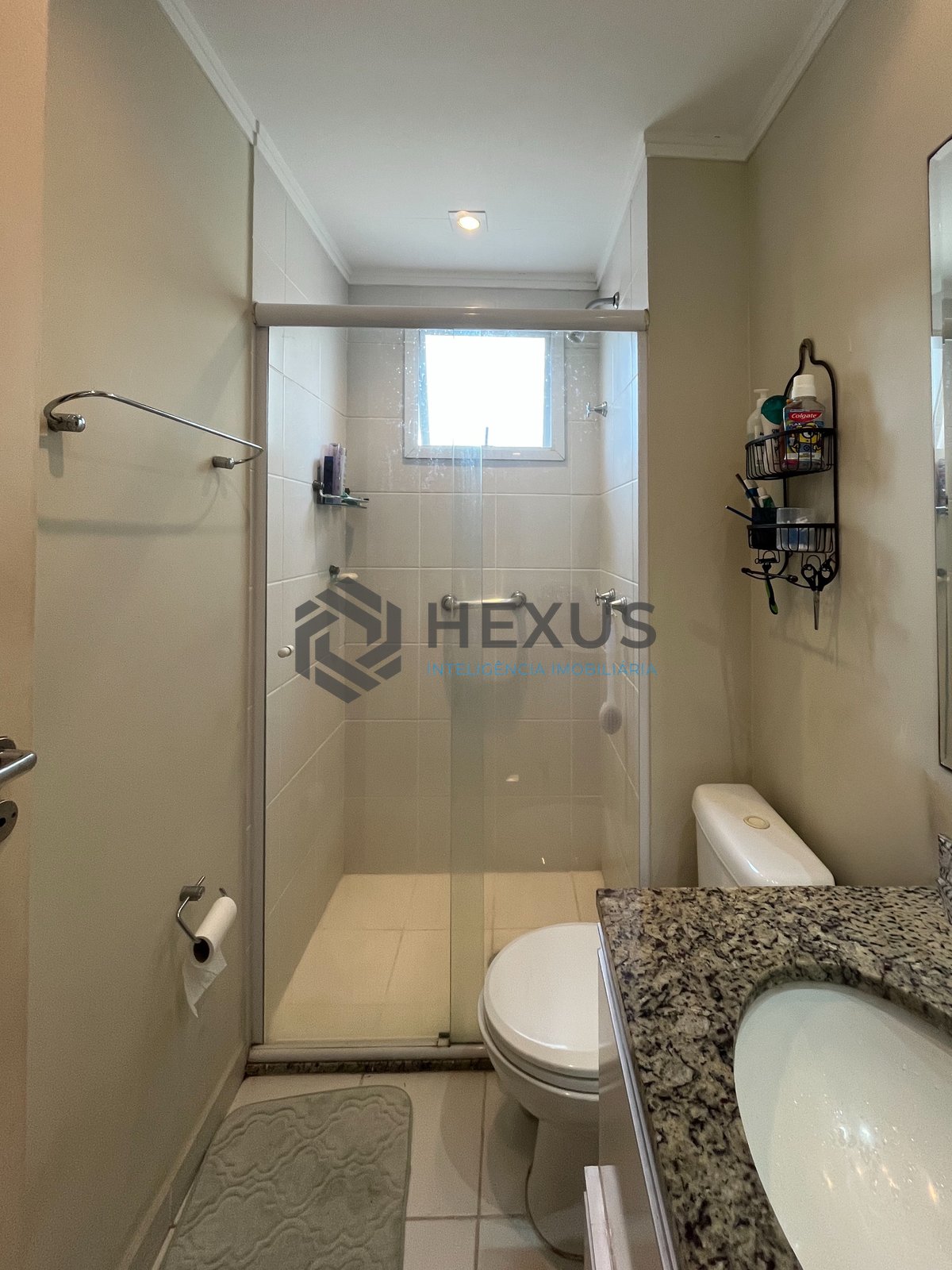 Foto 21 de Apartamento com varanda e lazer na Praia das Asturias, Guaruja