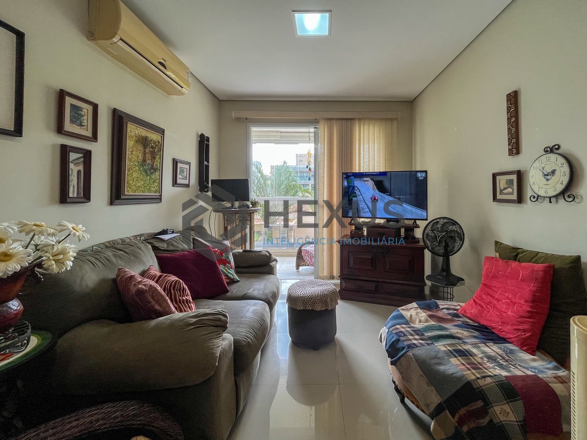 Foto 4 de Apartamento com varanda e lazer na Praia das Asturias, Guaruja