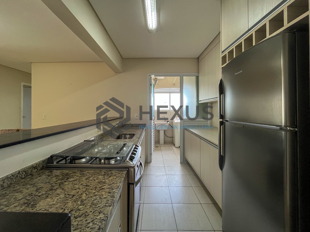 Foto 14 de Apartamento com varanda e lazer na Praia das Asturias, Guaruja