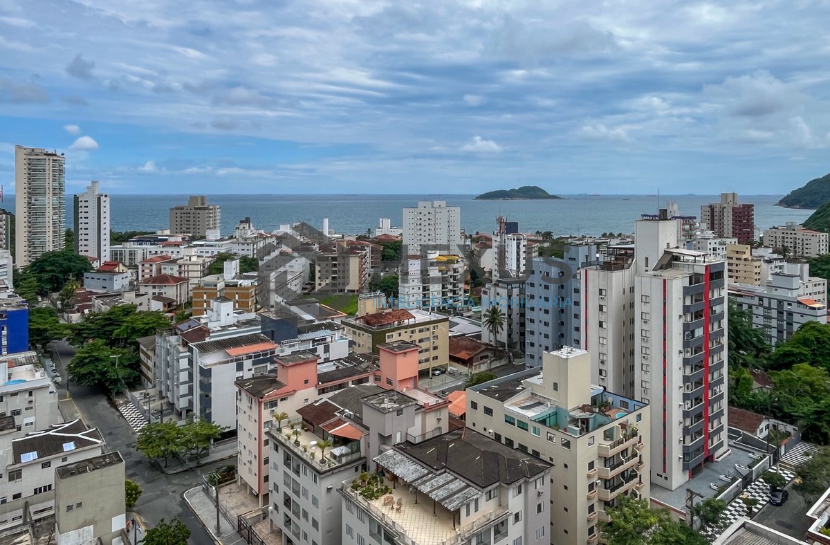 Foto 28 de Apartamento com varanda e lazer na Praia das Asturias, Guaruja