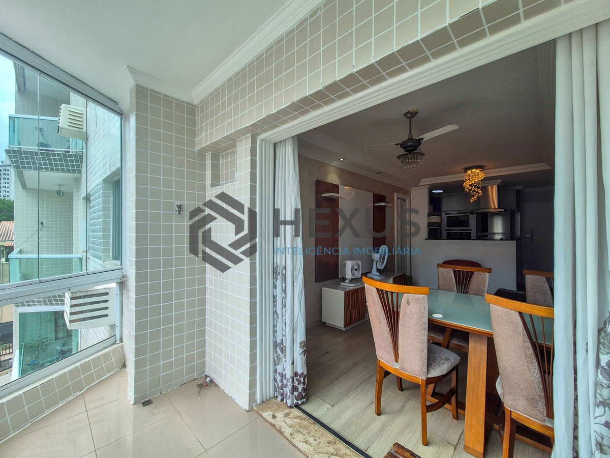 Foto 6 de Apartamento reformado com varanda na Praia das Asturias, Guaruja