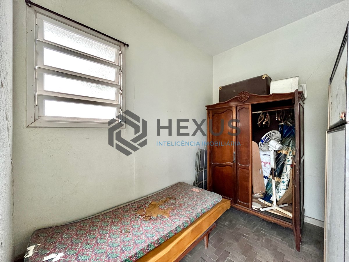 Foto 18 de Apartamento com varanda vista mar na beira mar da Praia das Pitangueiras, Guarujá