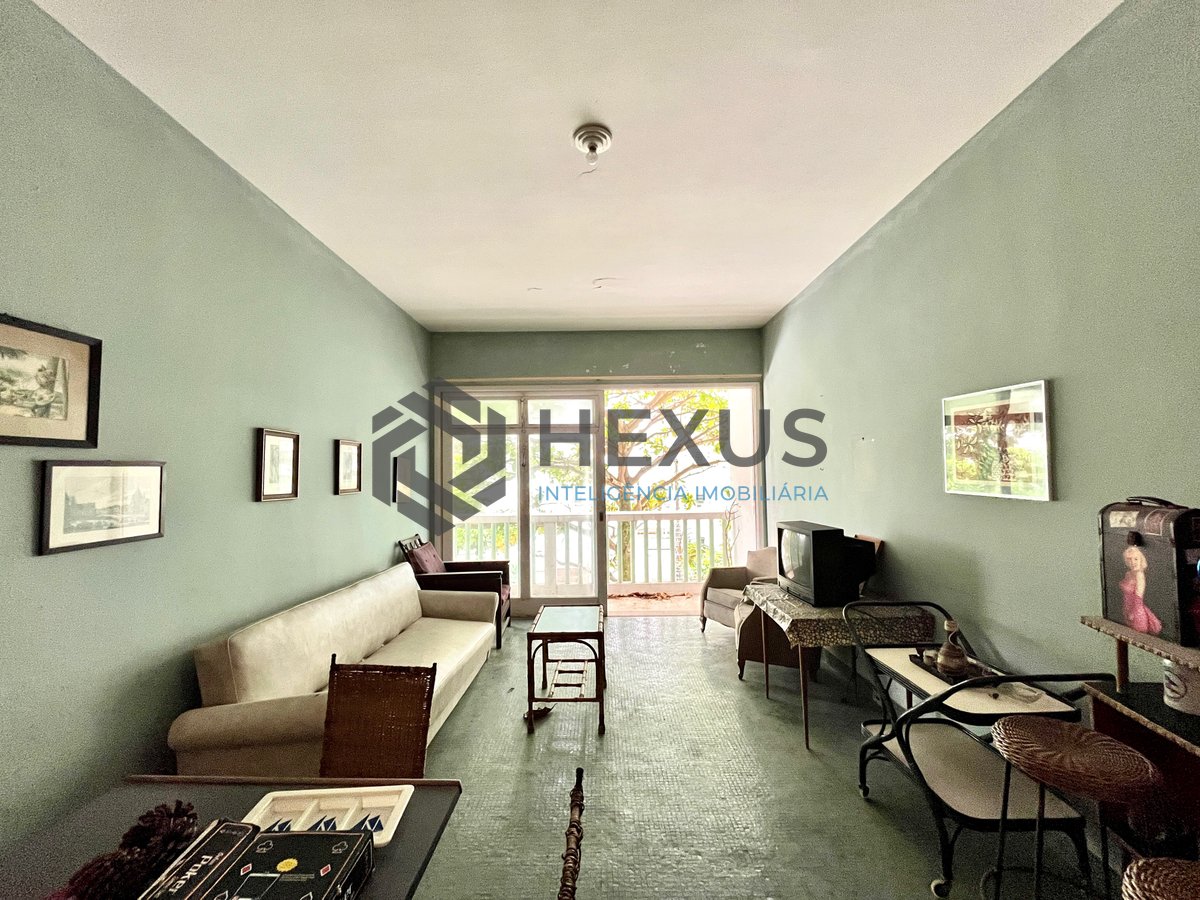 Foto 5 de Apartamento com varanda vista mar na beira mar da Praia das Pitangueiras, Guarujá