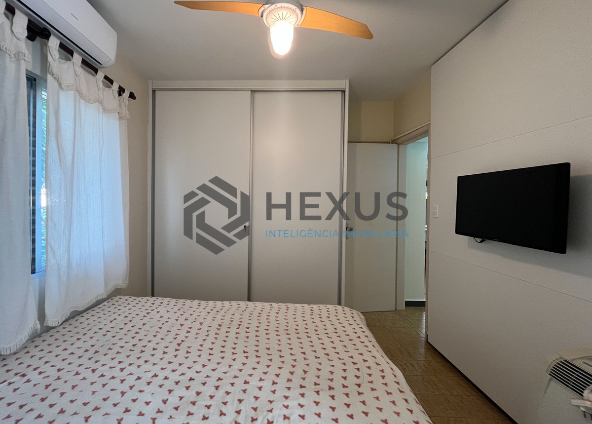 Foto 19 de Apartamento com varanda na quadra mar no Tombo, Guarujá