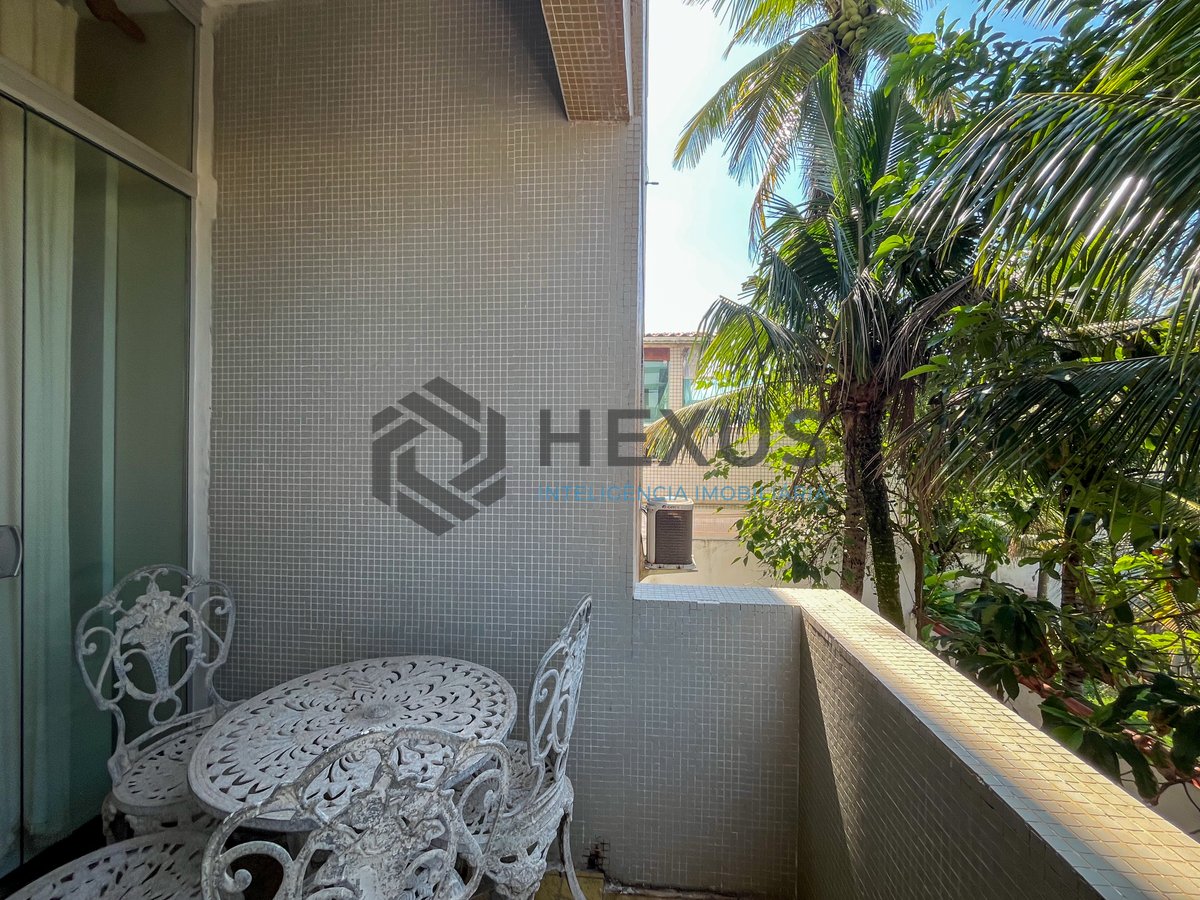 Foto 10 de Apartamento com varanda na quadra mar no Tombo, Guarujá