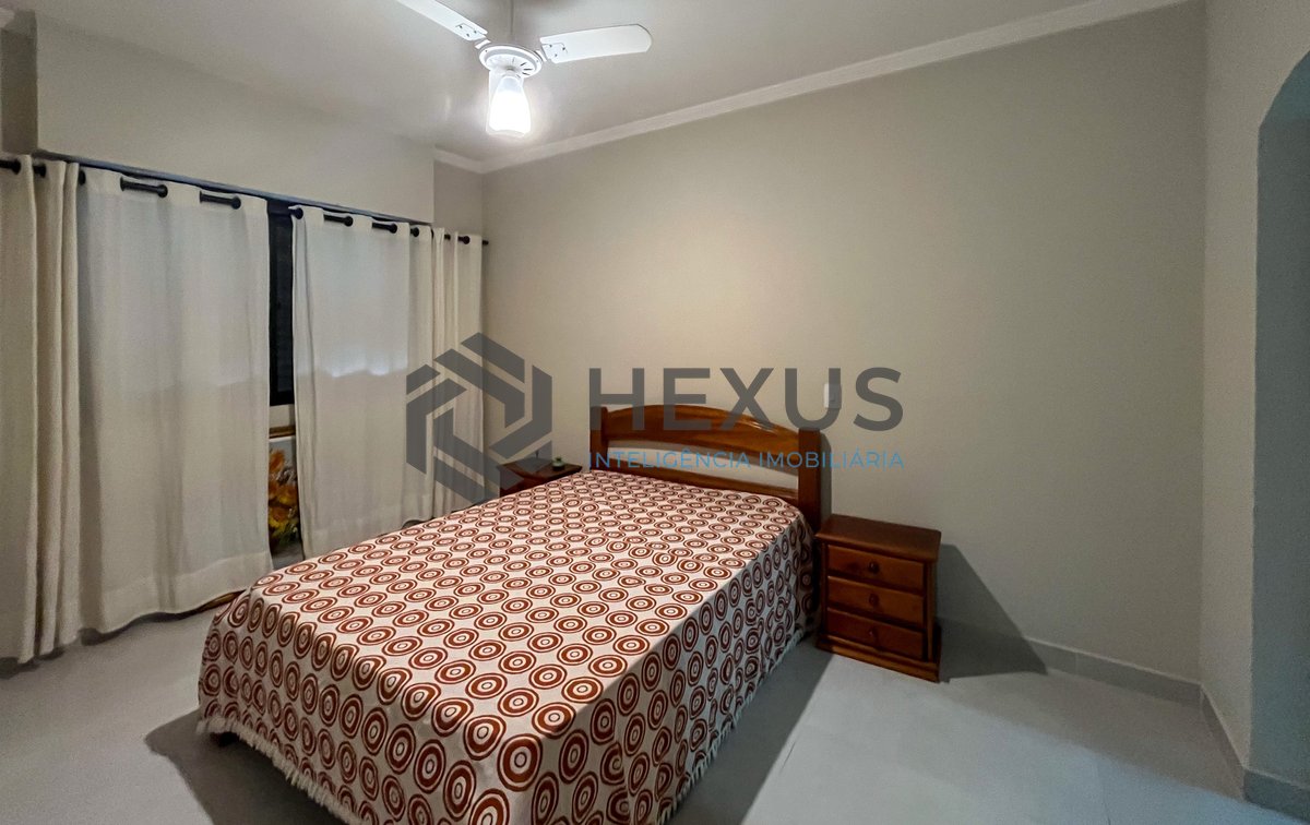 Foto 14 de Apartamento com varanda e lazer na Praia das Pitangueiras, Guaruja