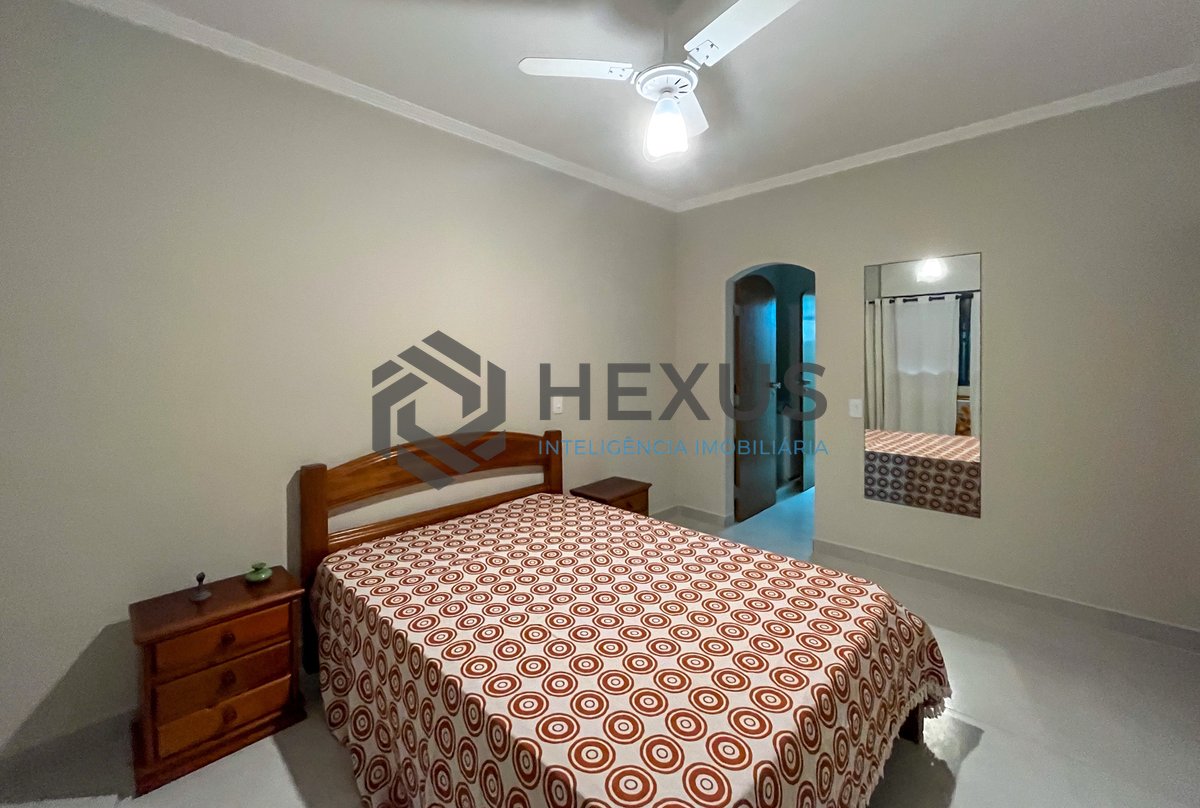 Foto 15 de Apartamento com varanda e lazer na Praia das Pitangueiras, Guaruja
