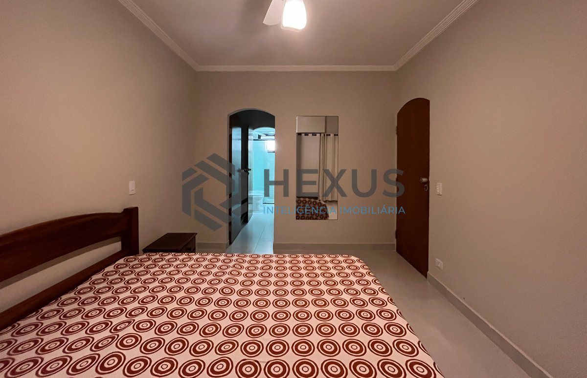 Foto 16 de Apartamento com varanda e lazer na Praia das Pitangueiras, Guaruja