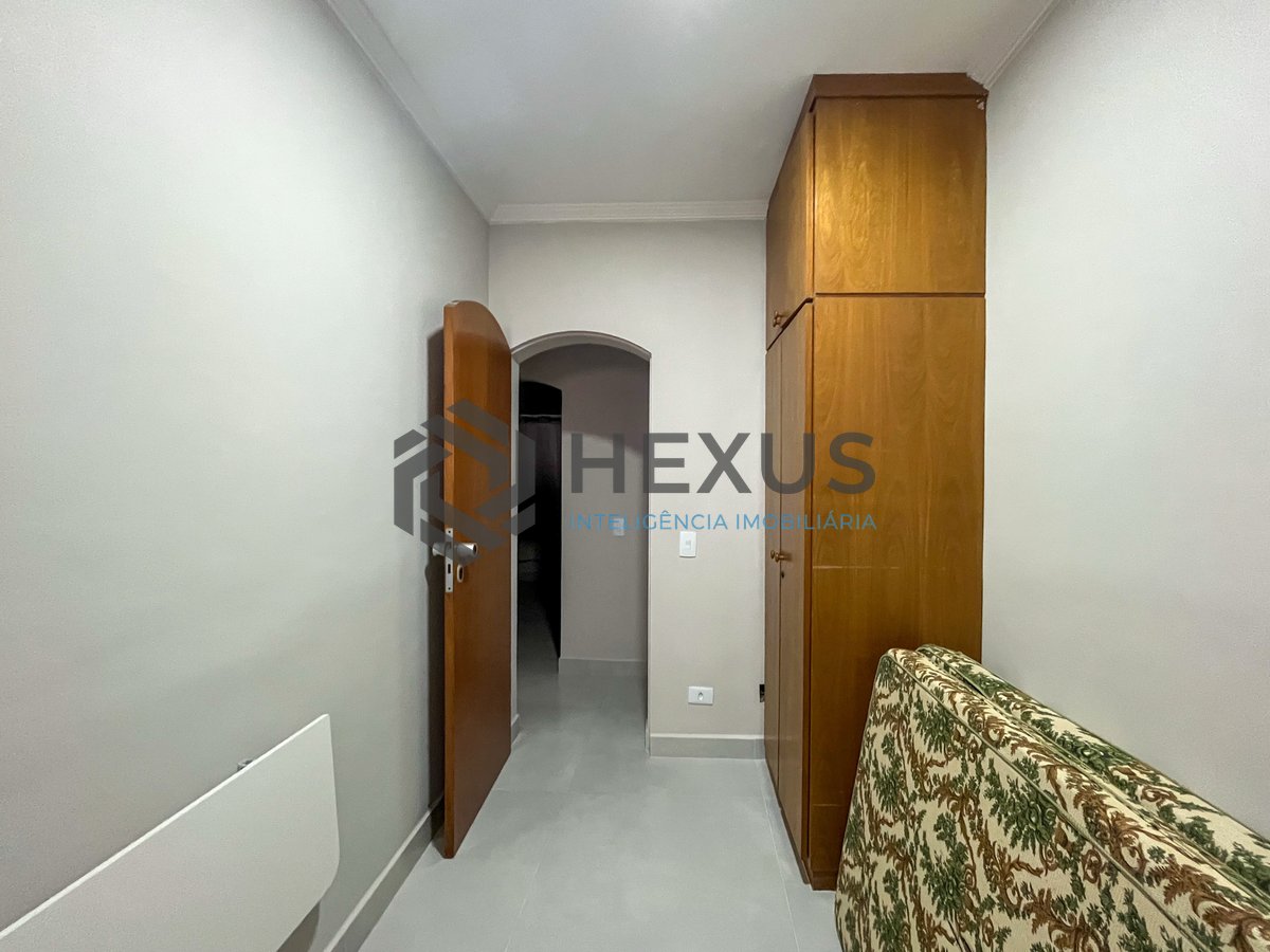 Foto 24 de Apartamento com varanda e lazer na Praia das Pitangueiras, Guaruja