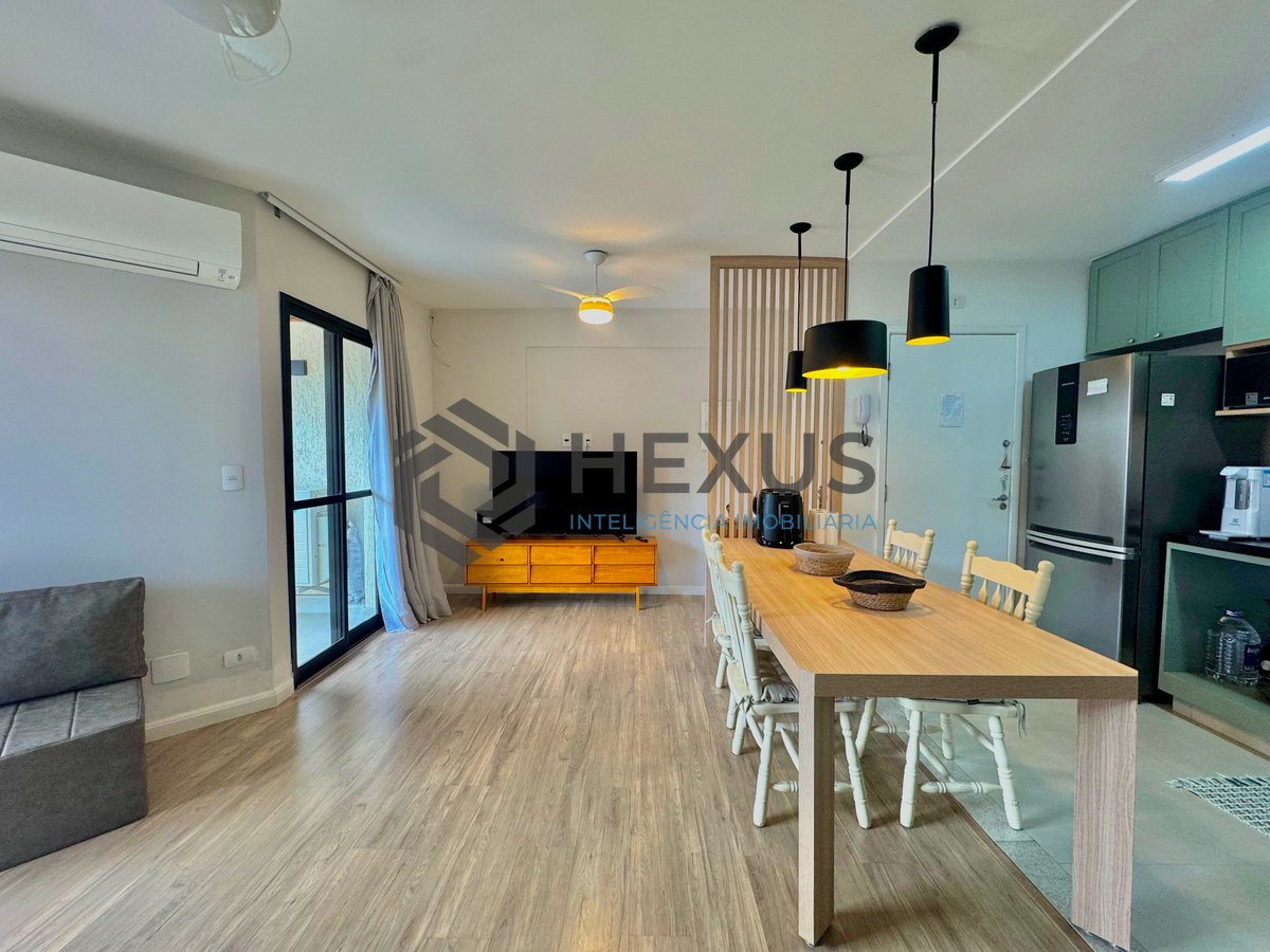 Foto 7 de Apartamento com varanda e lazer a 2 quadras da Praia do Tombo, Guarujá