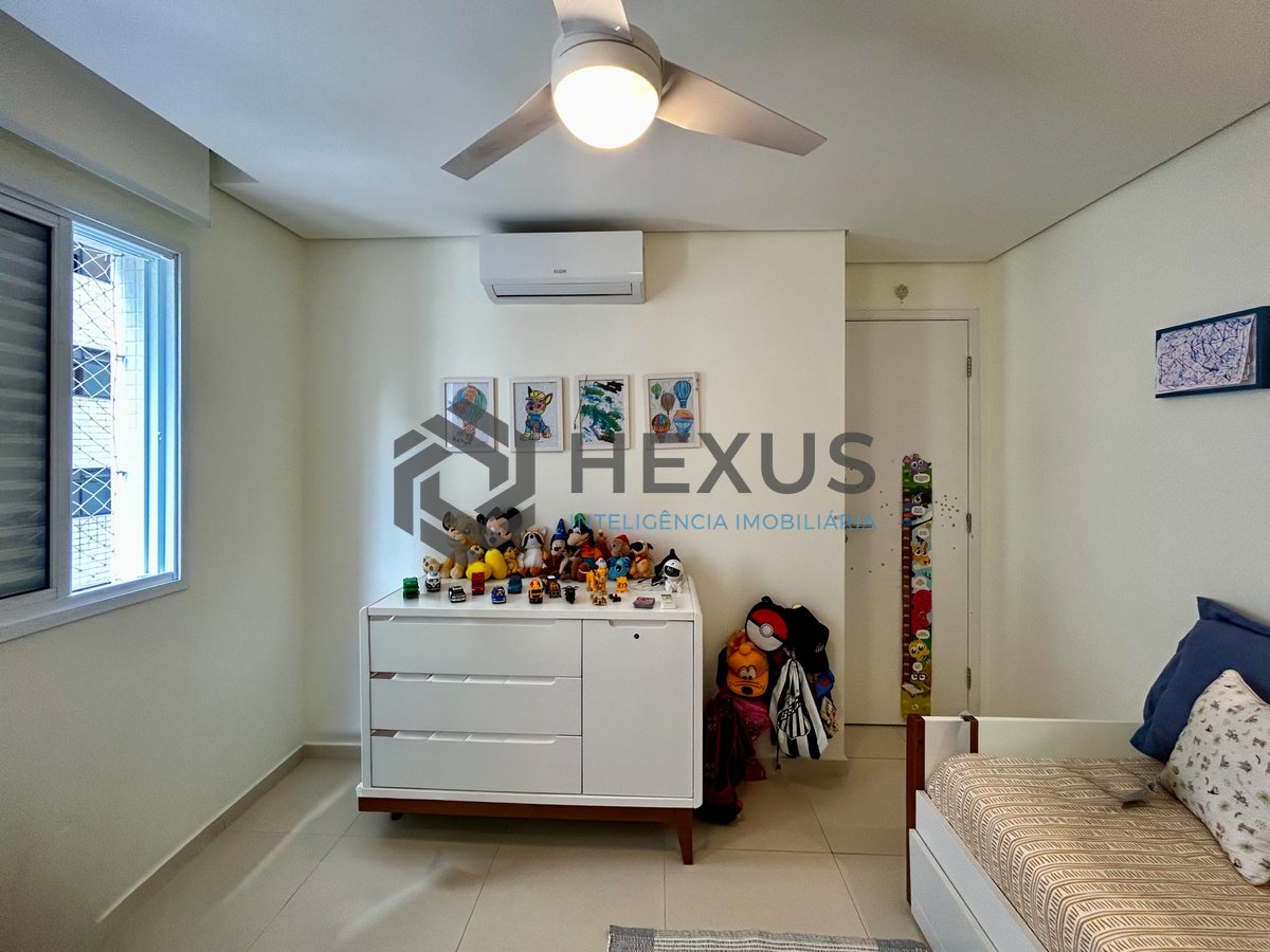 Foto 13 de Apartamento reformado com varanda gourmet e lazer na Praia das Pitangueiras, Guaruja