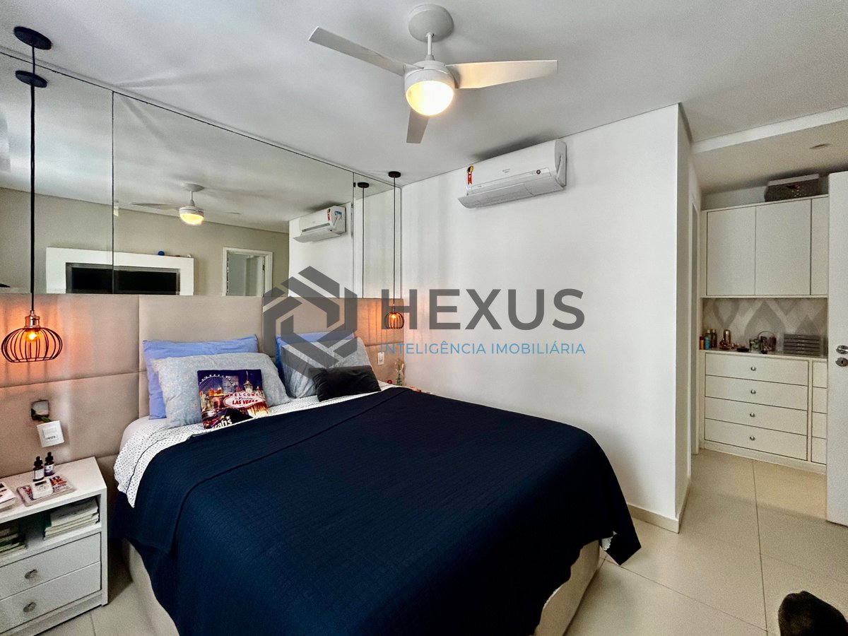 Foto 16 de Apartamento reformado com varanda gourmet e lazer na Praia das Pitangueiras, Guaruja