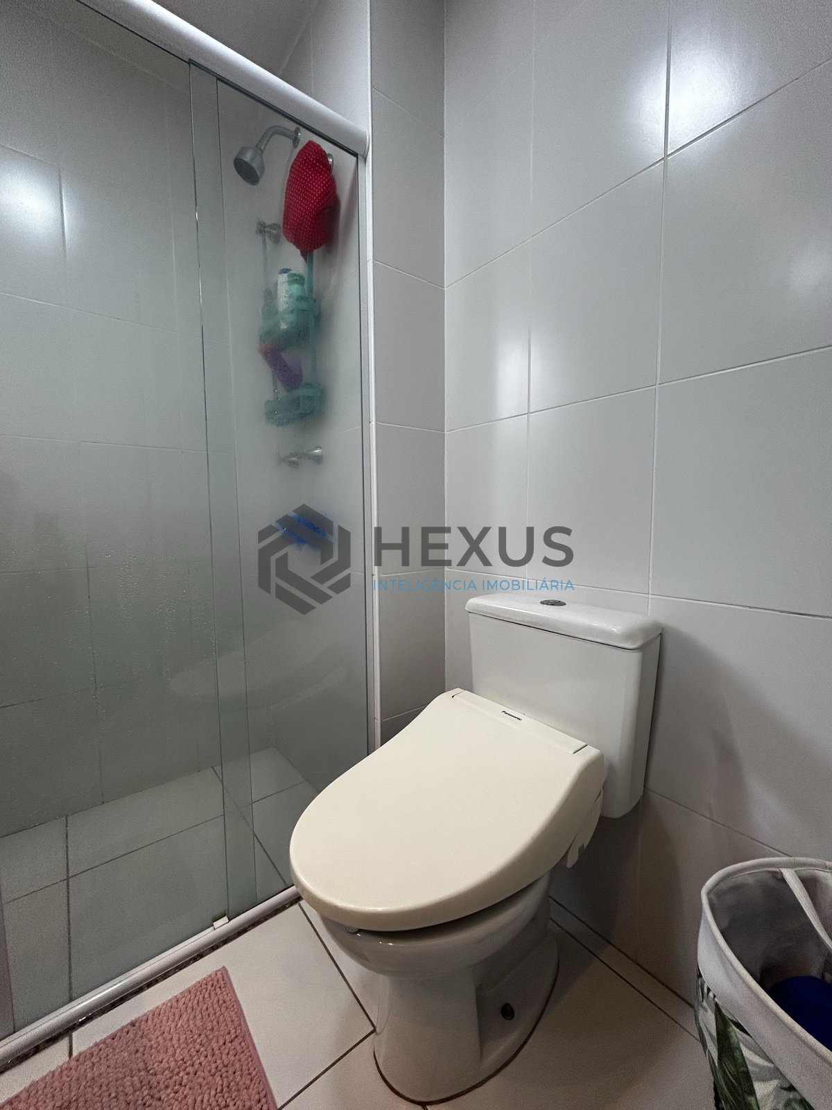 Foto 22 de Apartamento reformado com varanda gourmet e lazer na Praia das Pitangueiras, Guaruja