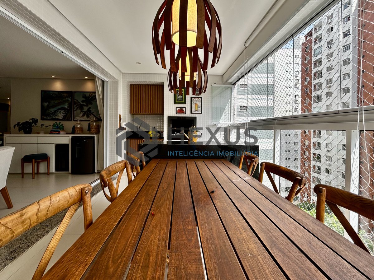 Foto 24 de Apartamento reformado com varanda gourmet e lazer na Praia das Pitangueiras, Guaruja