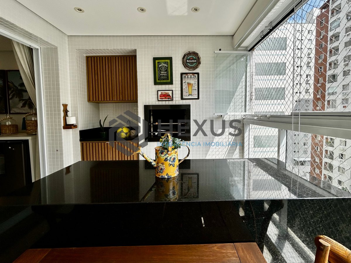 Foto 25 de Apartamento reformado com varanda gourmet e lazer na Praia das Pitangueiras, Guaruja