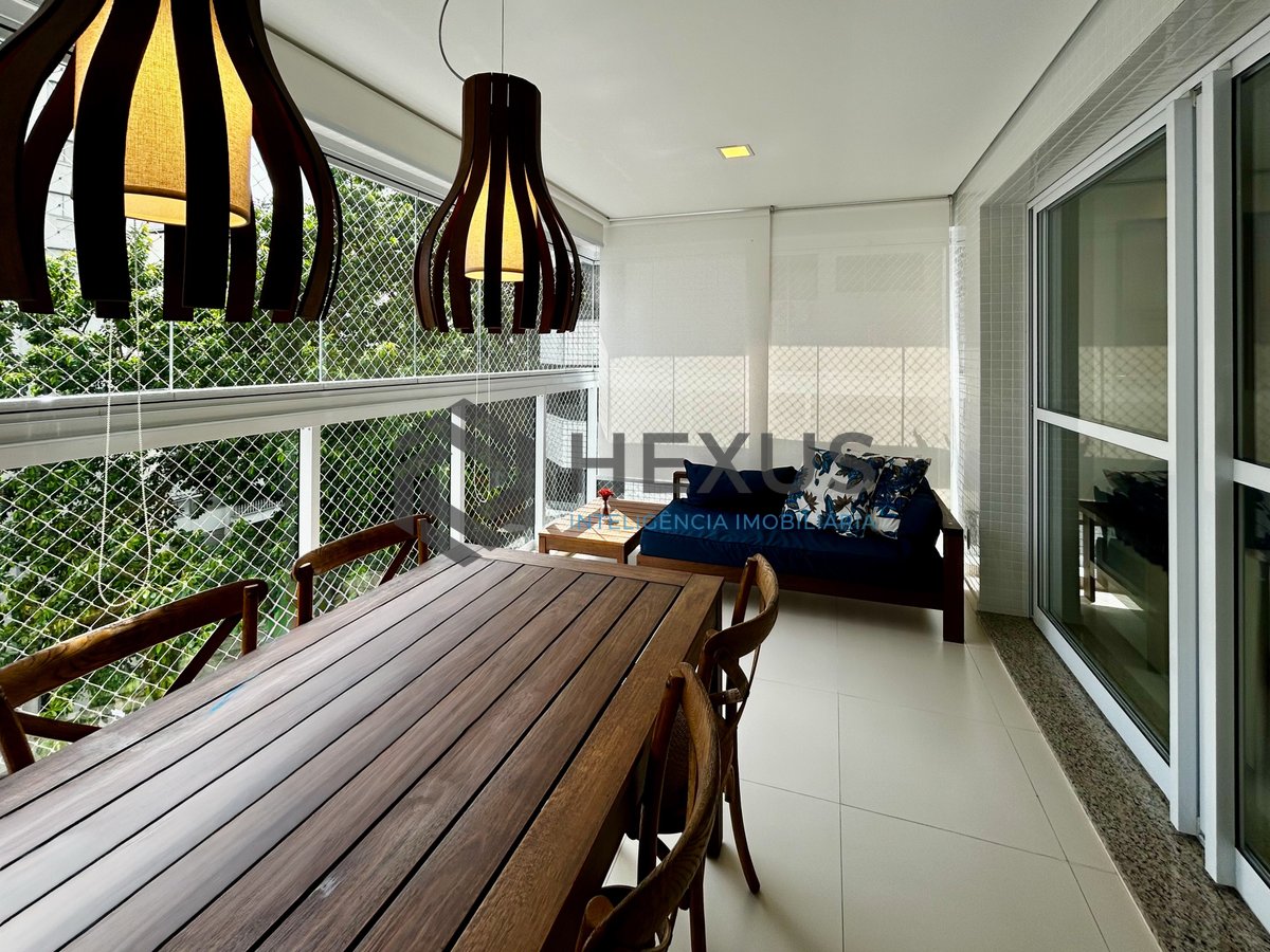 Foto 26 de Apartamento reformado com varanda gourmet e lazer na Praia das Pitangueiras, Guaruja