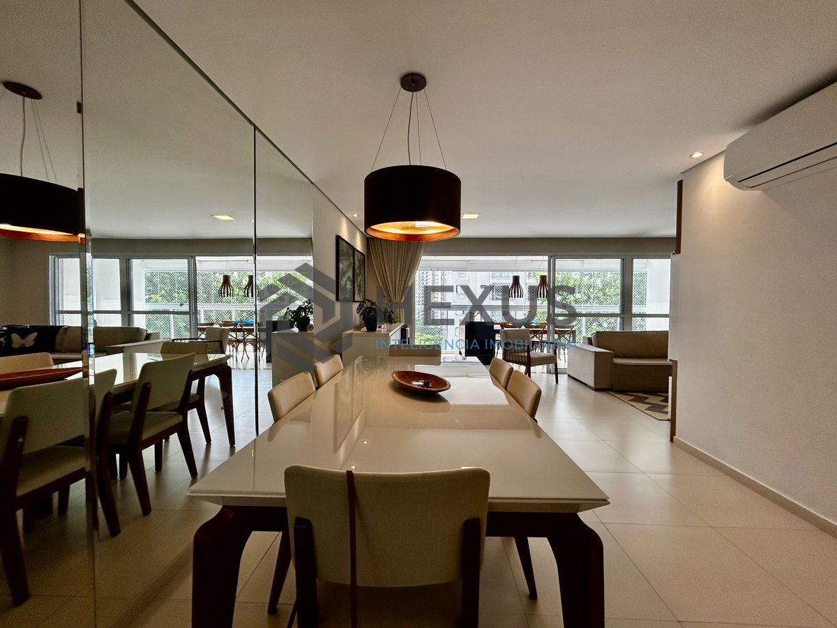 Foto 10 de Apartamento reformado com varanda gourmet e lazer na Praia das Pitangueiras, Guaruja
