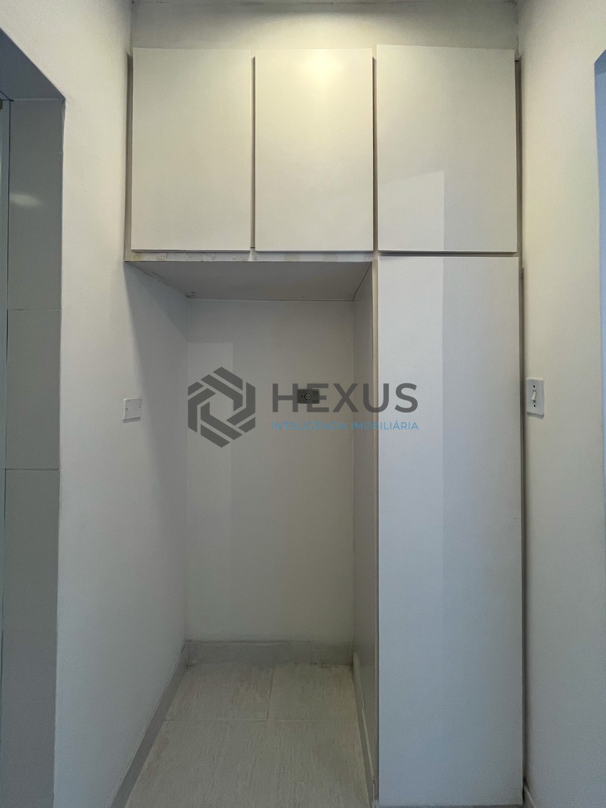 Foto 5 de Apartamento na Praia das Pitangueiras, Guaruja