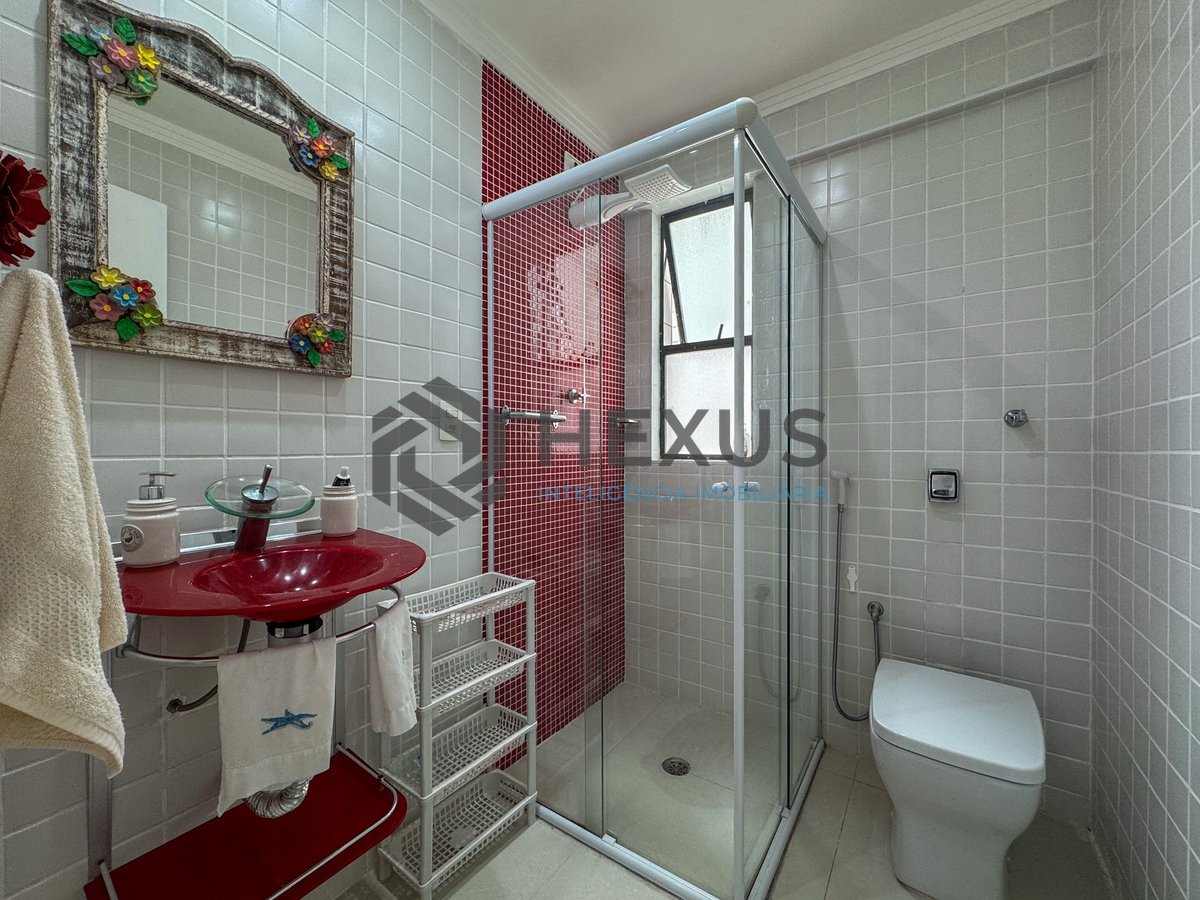 Foto 8 de Apartamento com varanda gourmet e lazer na Praia do Tombo, Guaruja