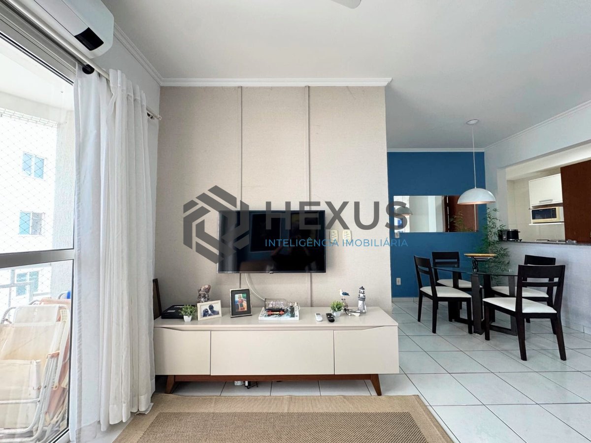 Foto 6 de Apartamento com varanda vista mar e lazer na beira mar da Praia do Tombo, Guaruja