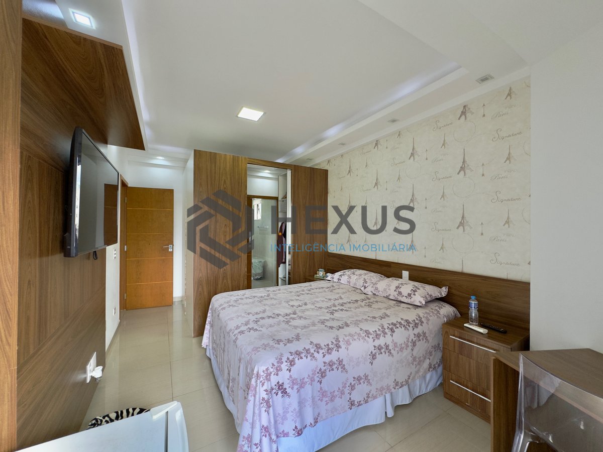 Foto 36 de Cobertura reformada com piscina e varanda gourmet vista mar na Praia das Pitangueiras, Guaruja