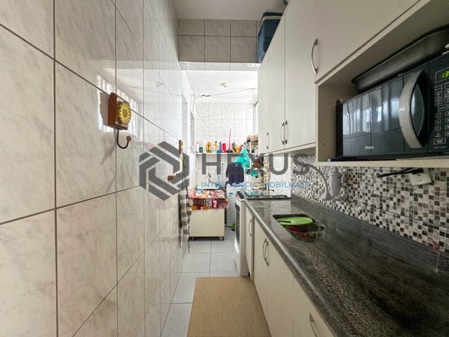 Foto 14 de Apartamento a 50m da Praia das Pitangueiras, Guaruja