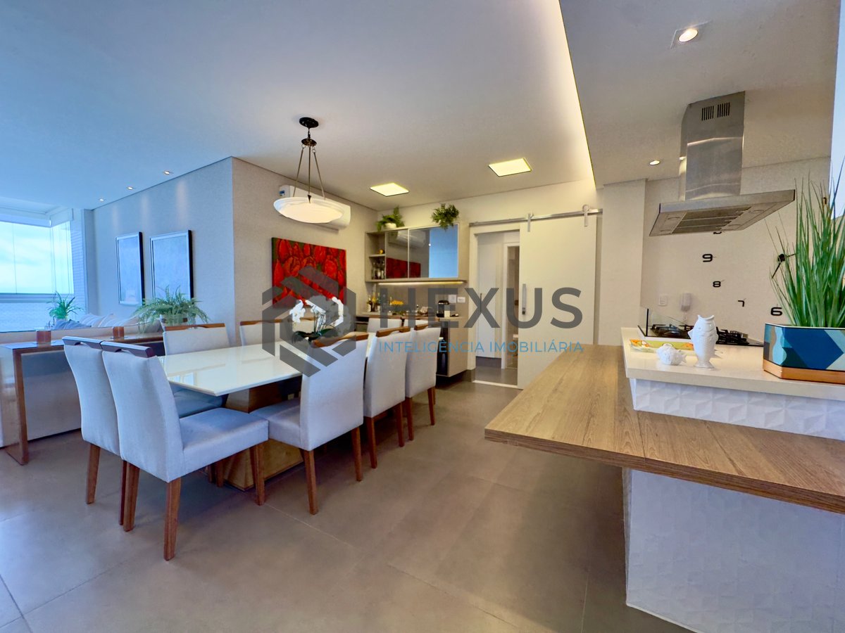 Foto 17 de Apartamento reformado frente mar com varanda gourmet e lazer na Praia das Asturias, Guaruja
